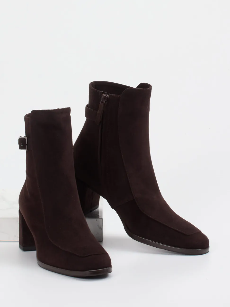Konstantin Starke – Stiefeletten aus Veloursleder Dunkelbraun