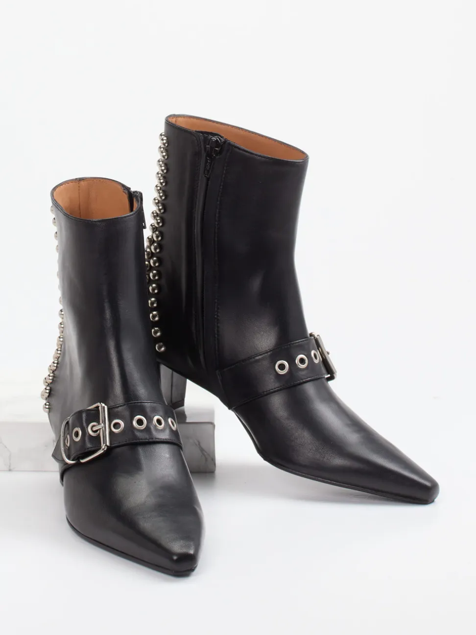 Konstantin Starke – Stiefeletten aus Lammleder Schwarz