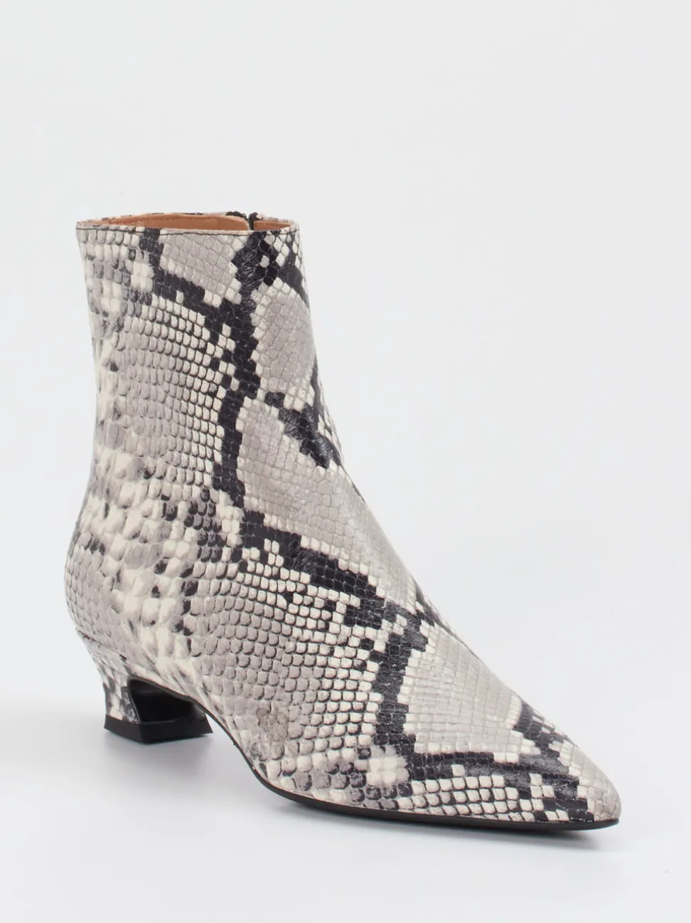 Konstantin Starke – Stiefelette aus Reptilleder grau