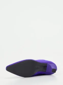 Konstantin Starke – Stiefelette aus Veloursleder Violett