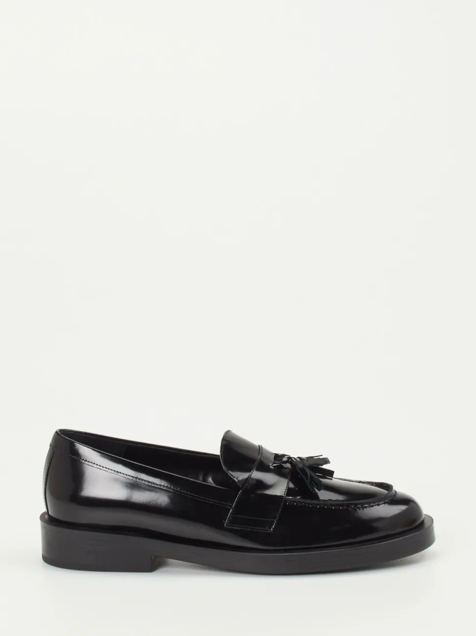 Konstantin Starke – Tassel Loafer aus Hochglanzleder schwarz