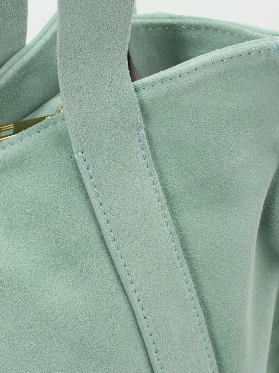 Konstantin Starke – Tote Bag aus Veloursleder Salbeigrün