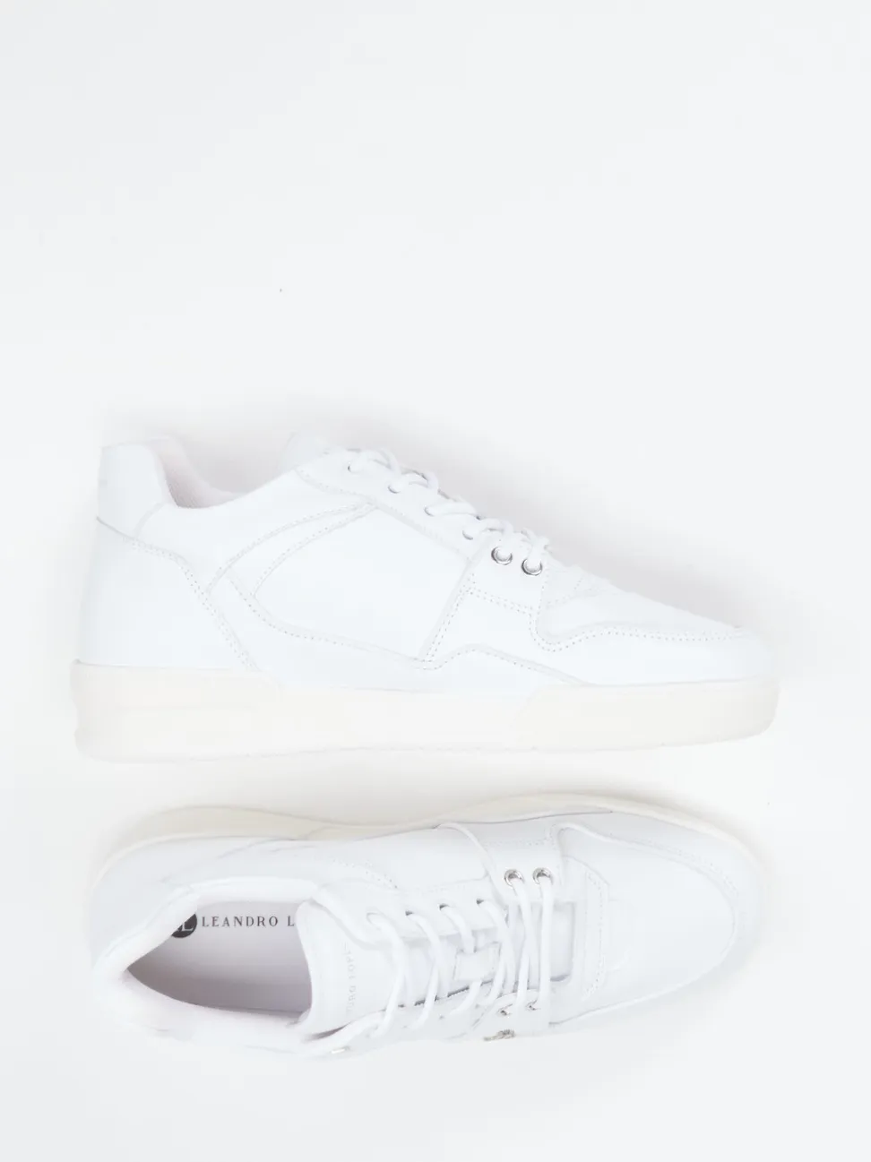 Leandro Lopes – Sneaker aus Kalbleder in Offwhite