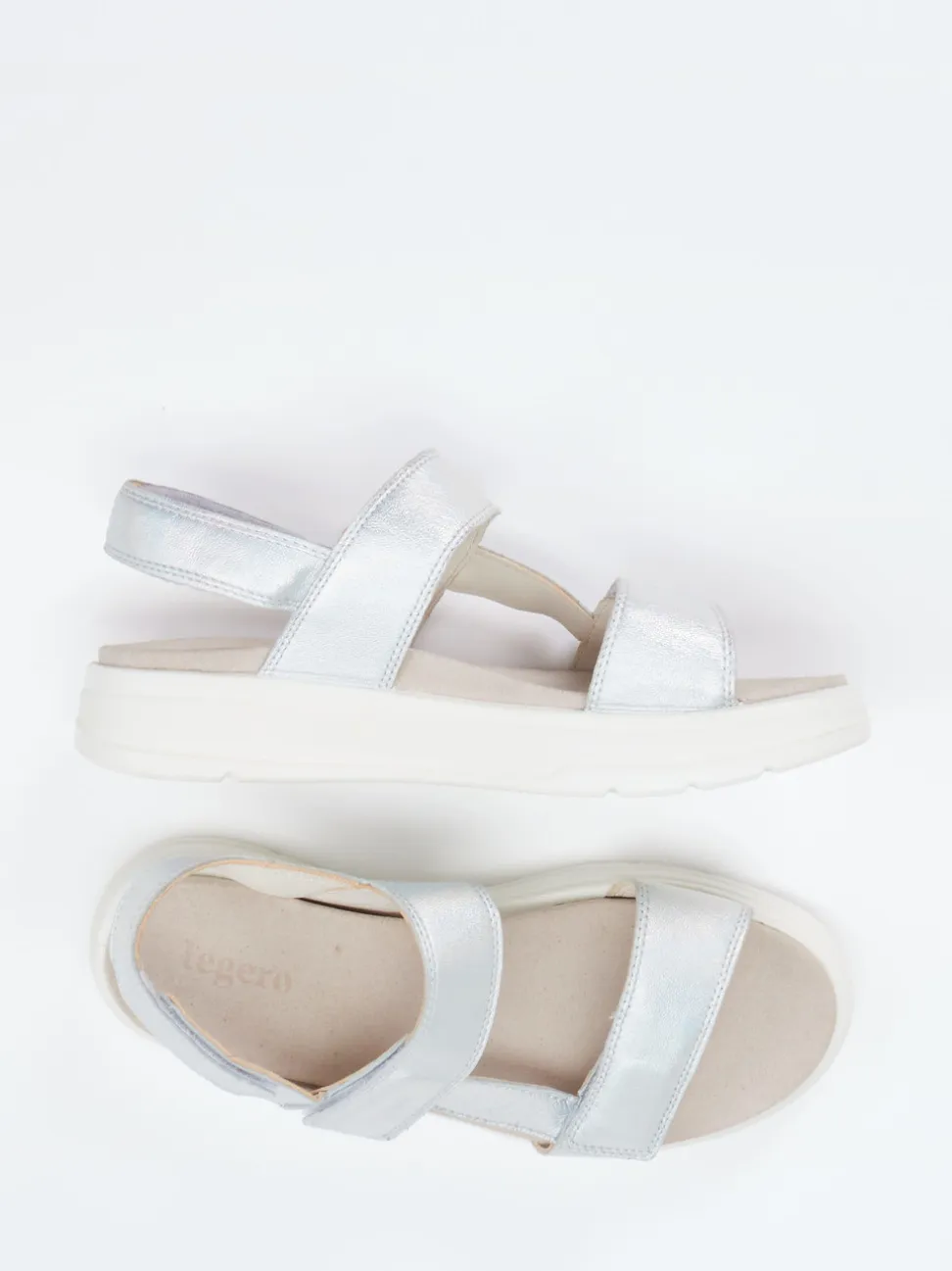 Legero – Komfort-Sandalen aus Metallicleder silber