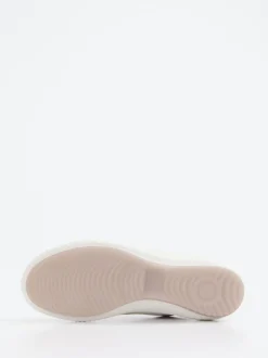 Legero – Sneaker aus Lammleder in Offwhite