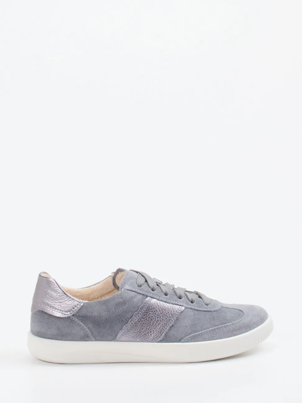 Legero – Sneaker aus Veloursleder in Taubengrau