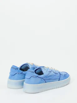 Lemargo – Sneaker aus Hirschleder in Himmelblau
