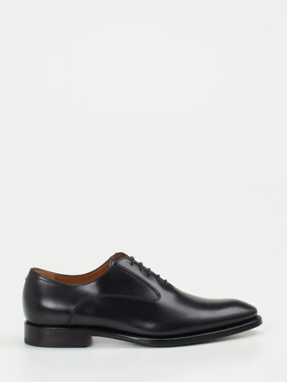 Lendvay & Schwarcz – Oxford aus Kalbleder schwarz