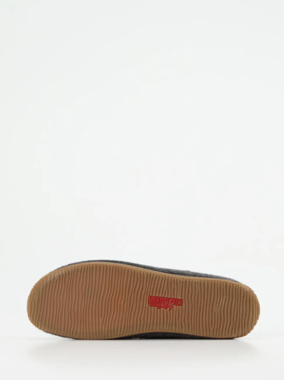 Living Kitzbühel – Hüttenschuhe aus Wollfilz grau