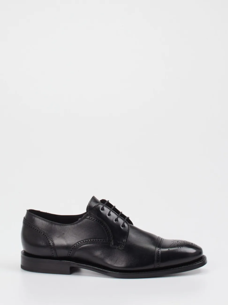 Lloyd – Captoe Derbys aus Kalbleder schwarz