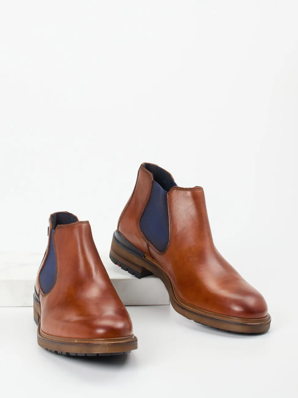 Lloyd – Chelsea Boots aus Kalbleder cognacbraun