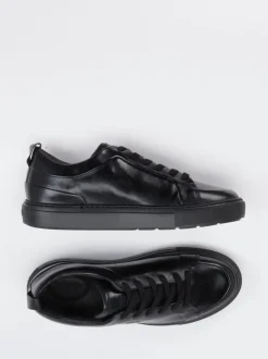 Lloyd – Sneaker aus Kalbleder schwarz glänzend