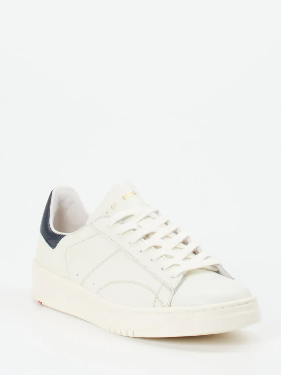 Lloyd – Sneaker aus Kalbleder in Off-White