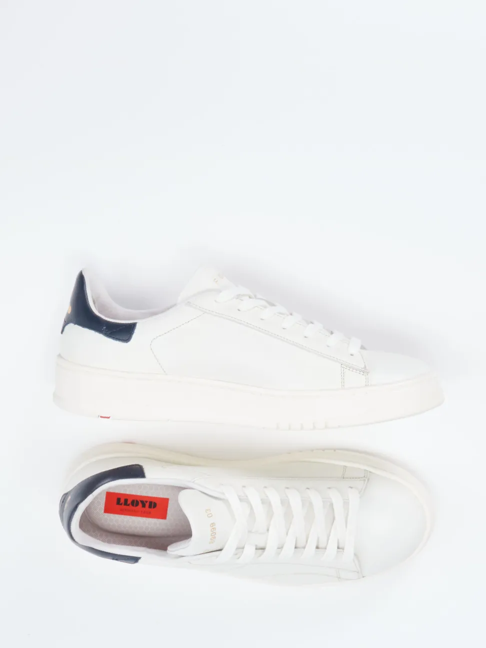 Lloyd – Sneaker aus Kalbleder in Off-White