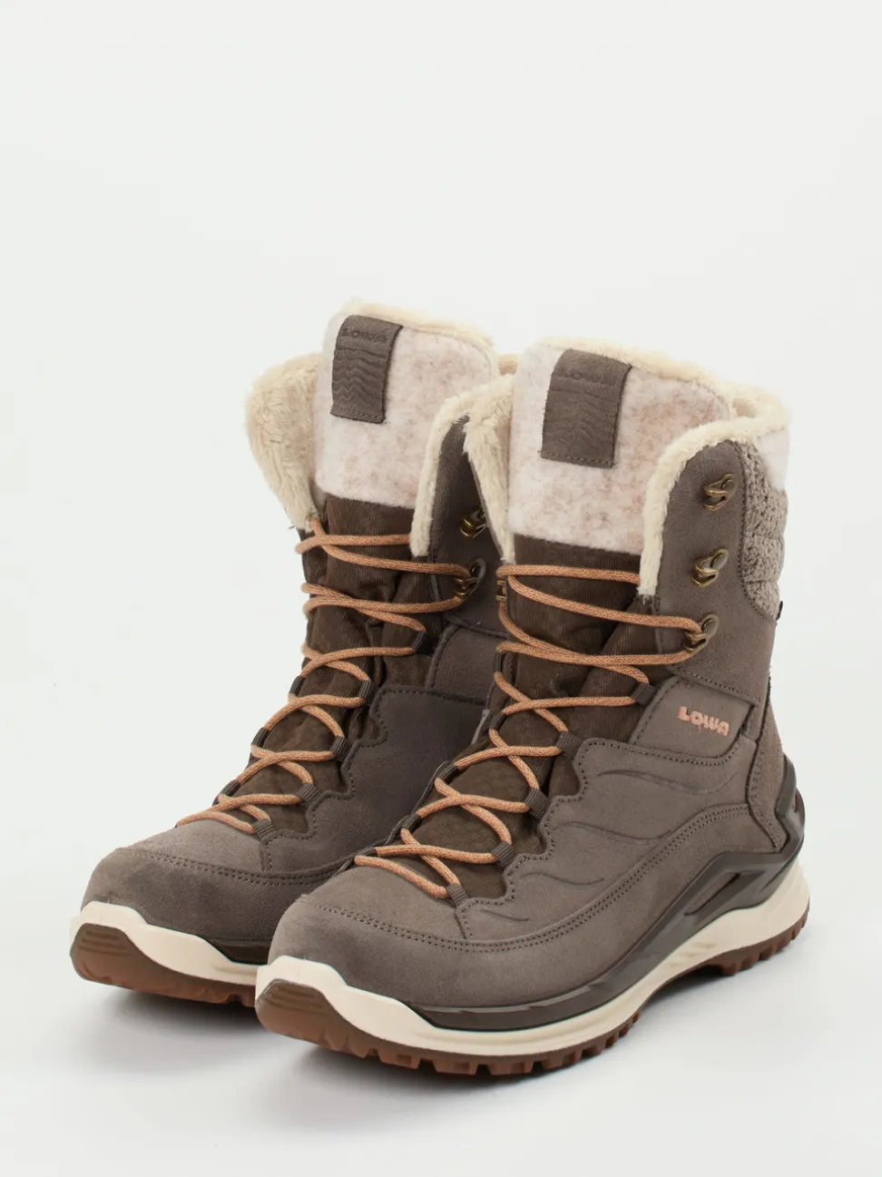 Lowa – Stiefelette aus Veloursleder braun