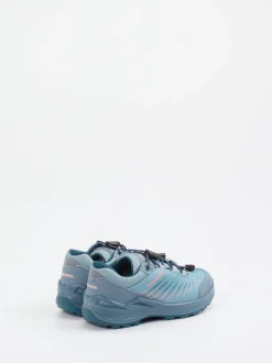 Lowa – Trail-Sneaker aus Textil in Hellblau