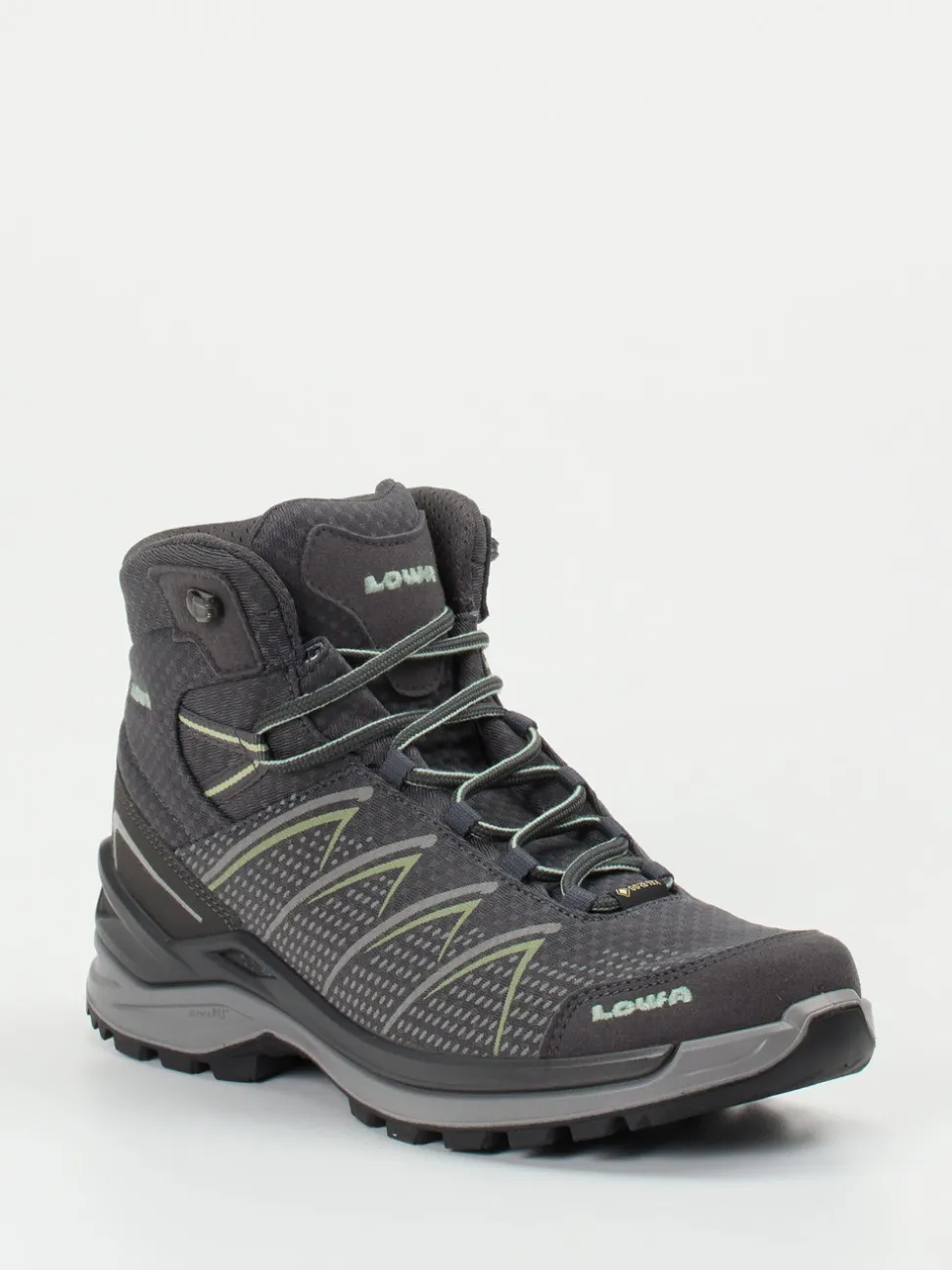 Lowa – Wanderschuh aus GORE-TEX in Anthrazit