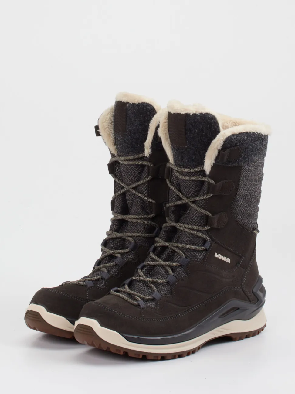 Lowa – Winterstiefel aus Veloursleder dunkelbraun