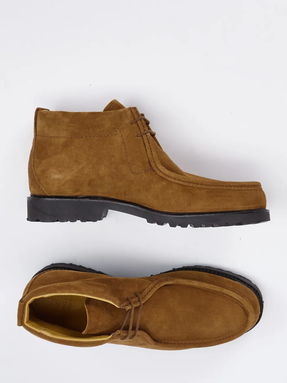 Ludwig Reiter – Schnürboots aus Veloursleder cognacbraun