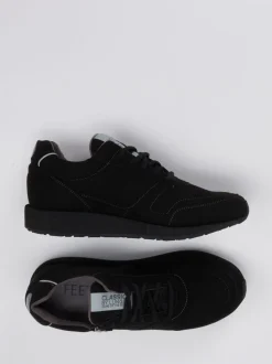 Lunge – Sneaker aus Textil in Velourslederoptik