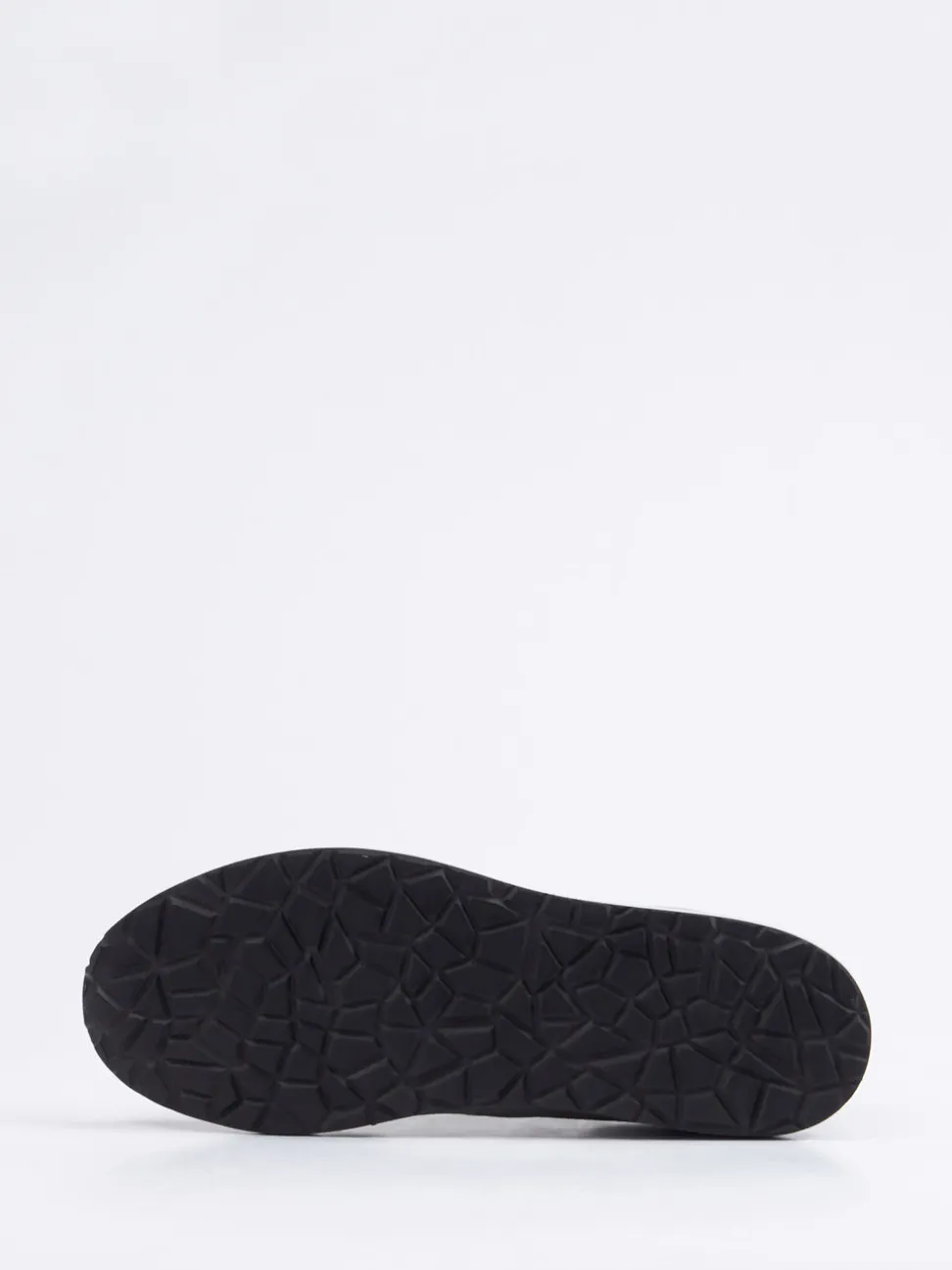 Lunge – Sneaker aus Textil in hellgrauem Velours