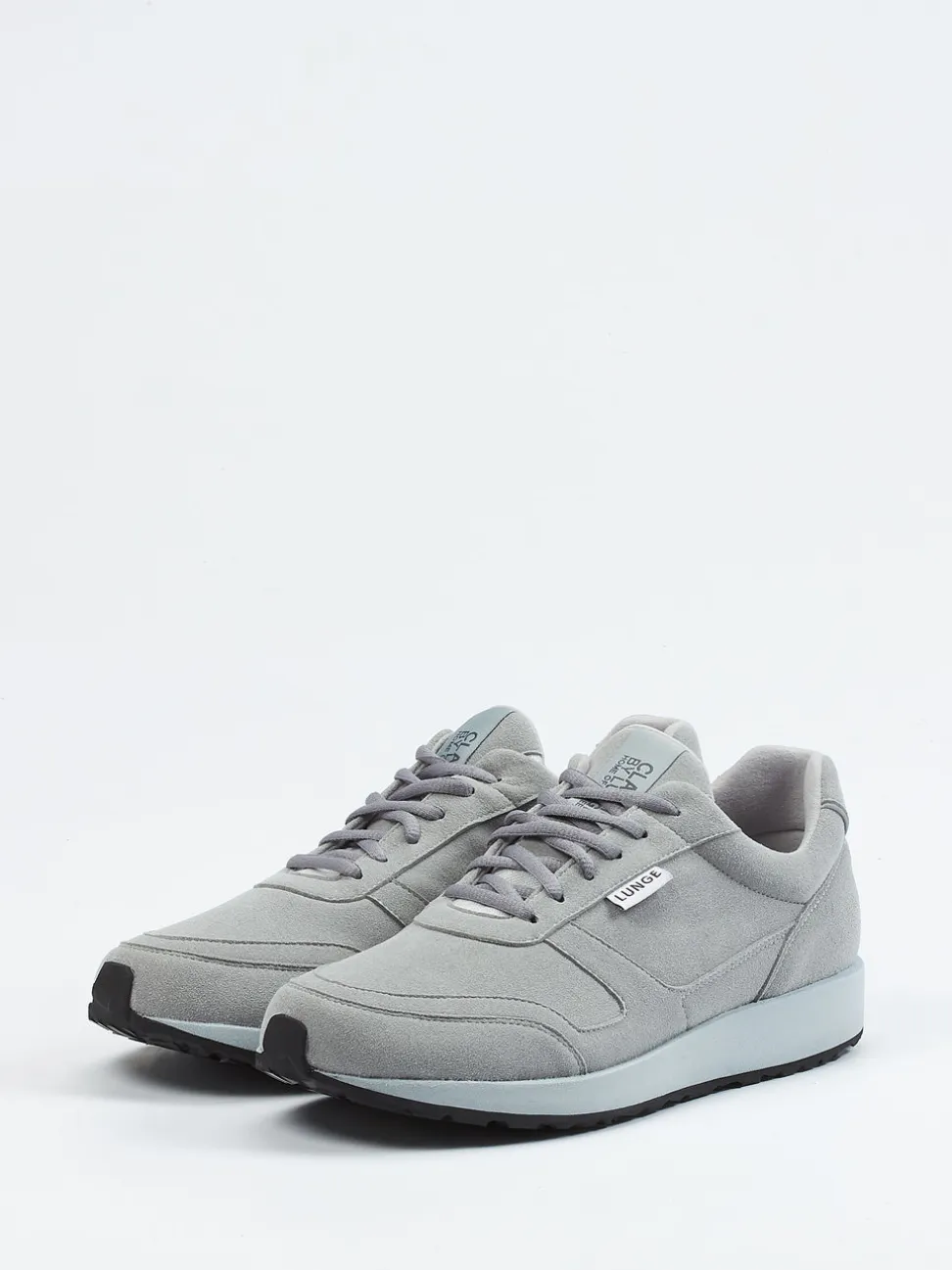 Lunge – Sneaker aus Velourslederoptik grau