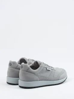 Lunge – Sneaker aus Velourslederoptik grau