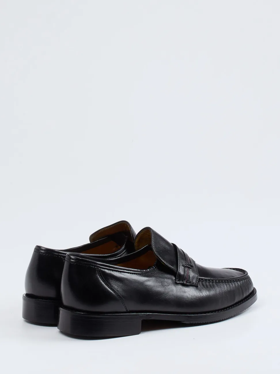 Maestro Eugenio – Penny Loafer aus Lammleder Schwarz
