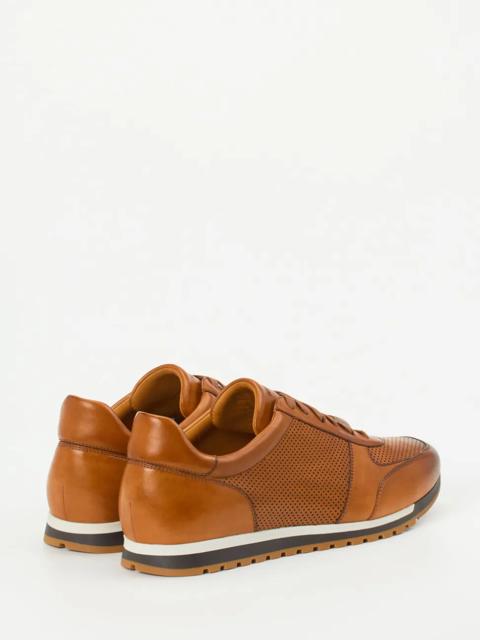 Magnanni – Sneaker aus geprägtem Leder cognacbraun