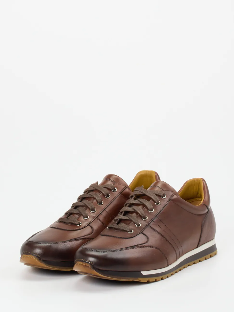 Magnanni – Sneaker aus Kalbleder in Braun