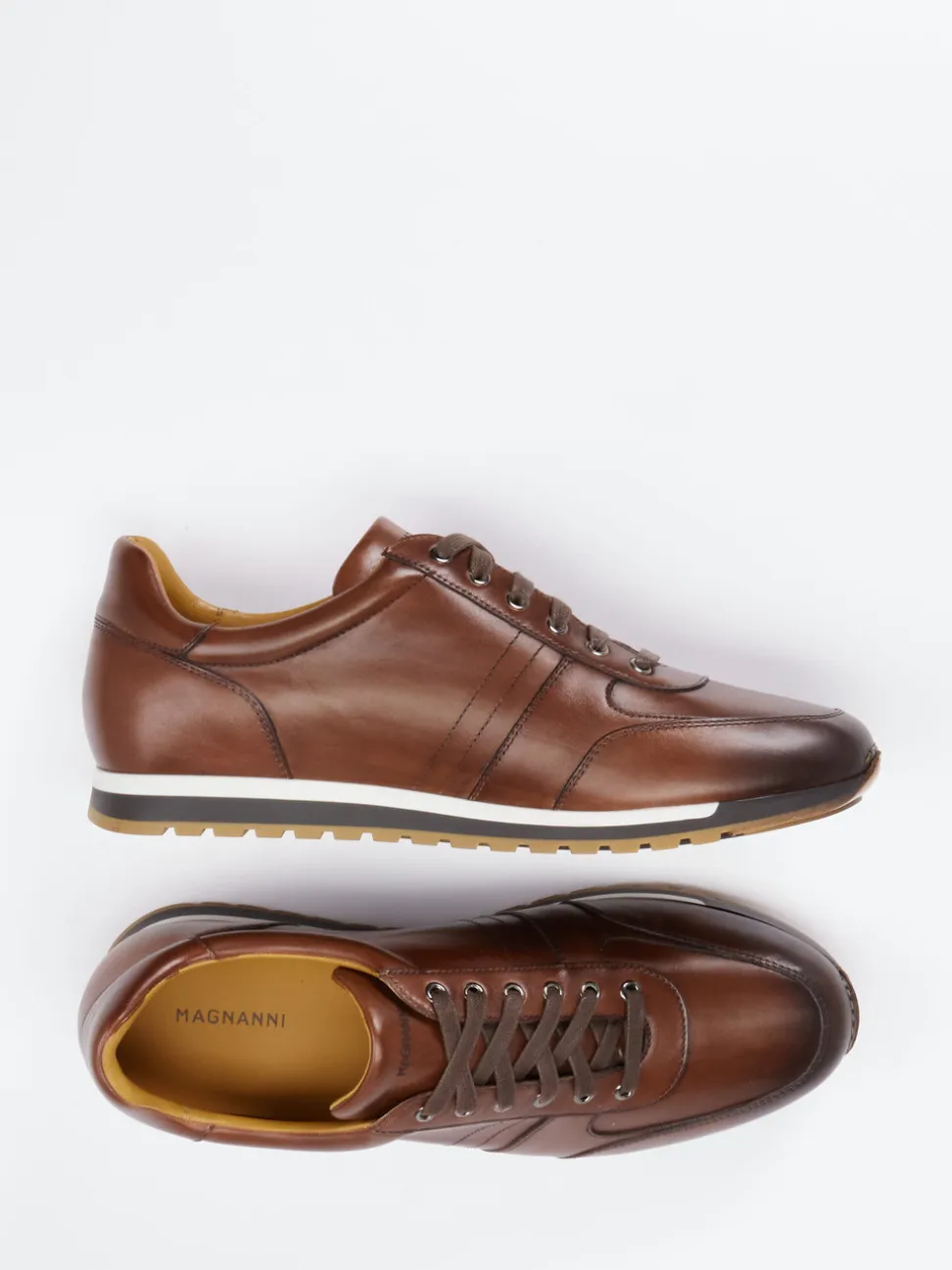 Magnanni – Sneaker aus Kalbleder in Braun