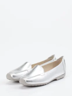 Mania – Loafer aus silbernem Metallicleder