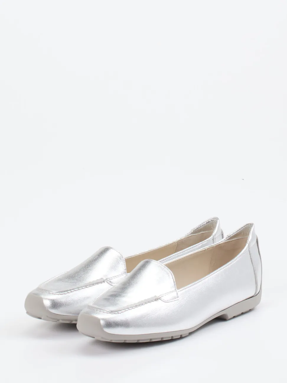 Mania – Loafer aus silbernem Metallicleder