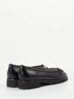 Mannori – Ballerinas aus Lackleder Schwarz