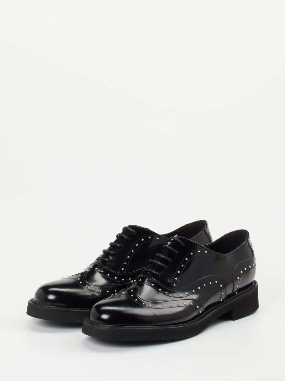 Mannori – Brogues aus Hochglanzleder schwarz