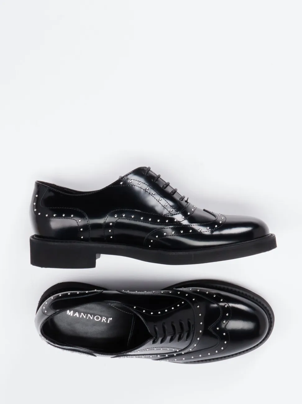 Mannori – Brogues aus Hochglanzleder schwarz