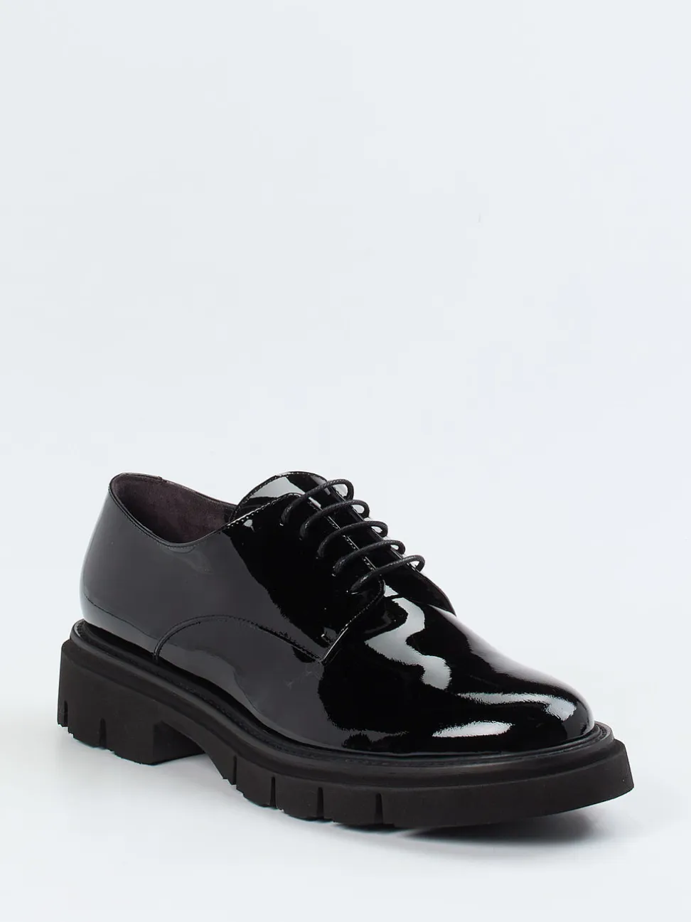 Mannori – Derby-Schnürschuh aus Lackleder schwarz