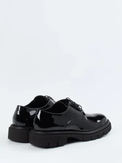 Mannori – Derby-Schnürschuh aus Lackleder schwarz