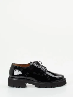 Mannori – Derby-Schuhe aus Lackleder Schwarz