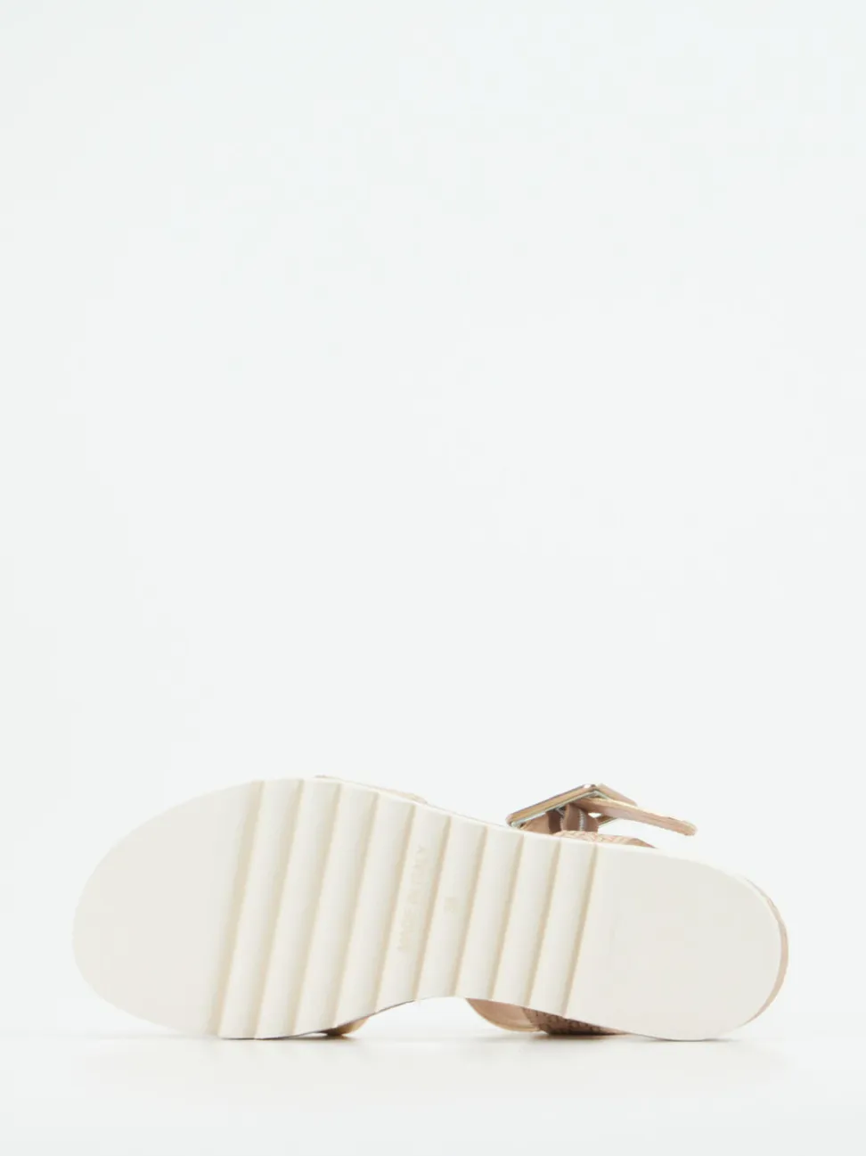 Mannori – Keilsandalette aus Metallicleder Rosé-Beige