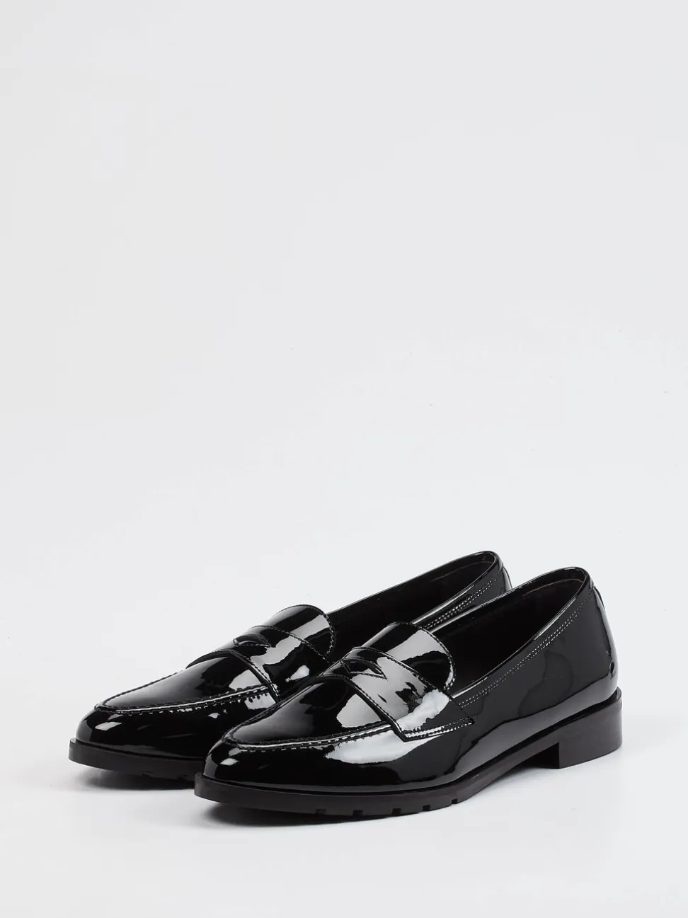 Mannori – Loafer aus Lackleder in Schwarz