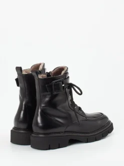 Mannori – Schnürboots aus Lammleder Schwarz