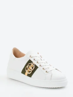 Mannori – Sneaker aus Kalbleder in Weiß mit Goldakzenten