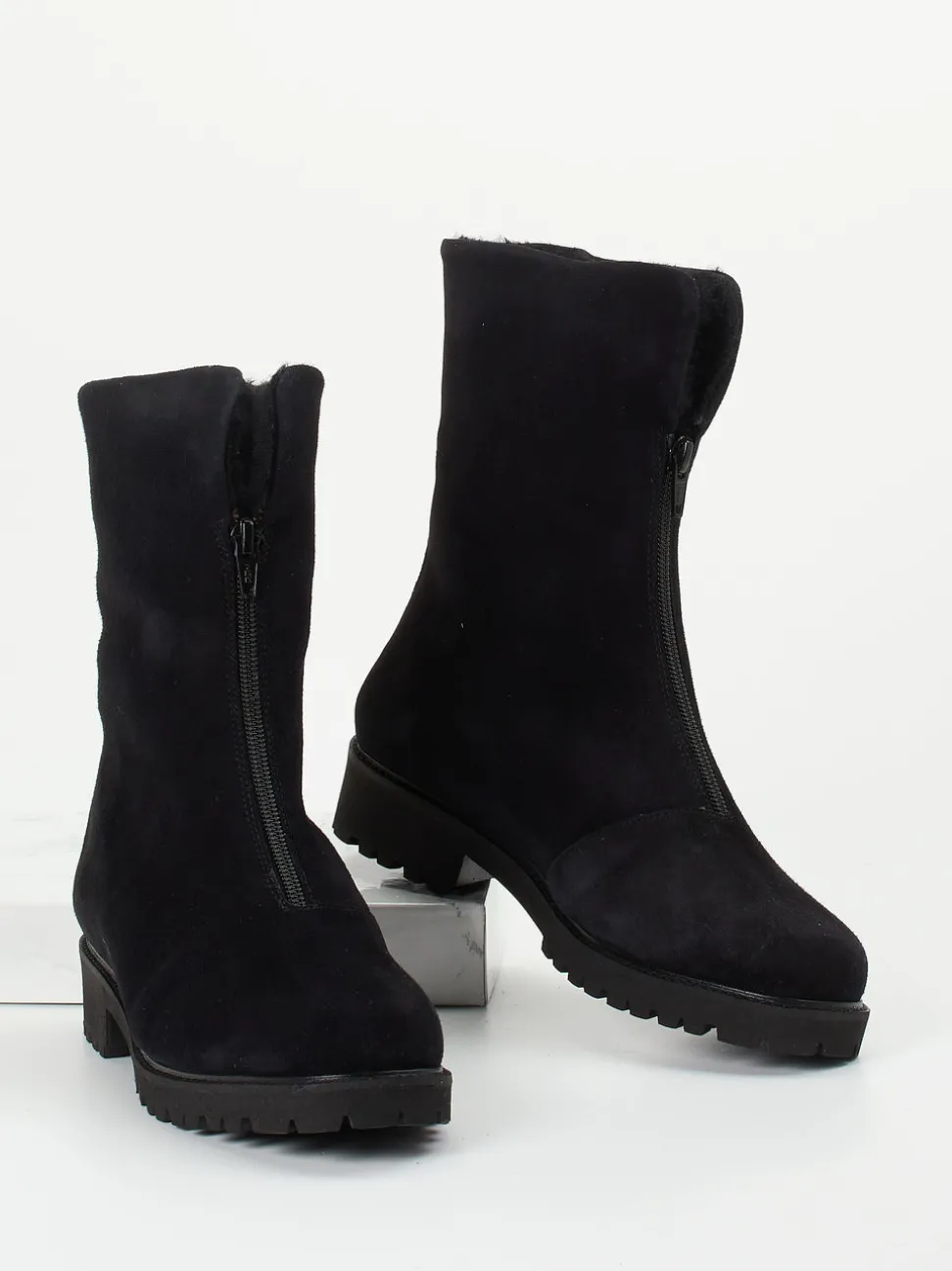 Mannori – Stiefelette aus Veloursleder Schwarz