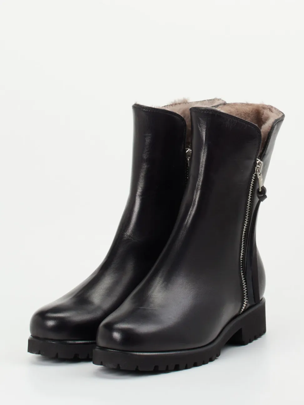 Mannori – Stiefelette aus Lammleder schwarz