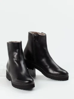 Mannori – Stiefelette aus Lammleder schwarz