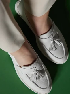 Mannori – Tassel Loafer aus Kalbleder Offwhite