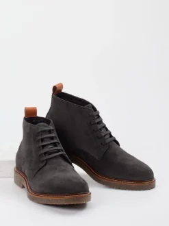 Marc O'Polo – Desert Boots aus Veloursleder grau