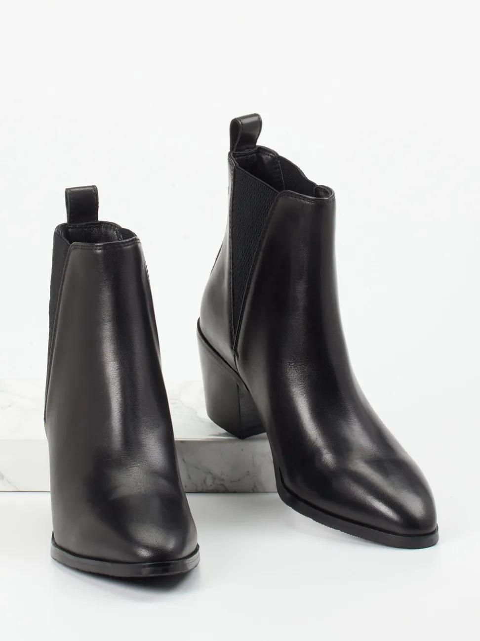 Maripé – Chelsea Boots aus Kalbleder schwarz glänzend