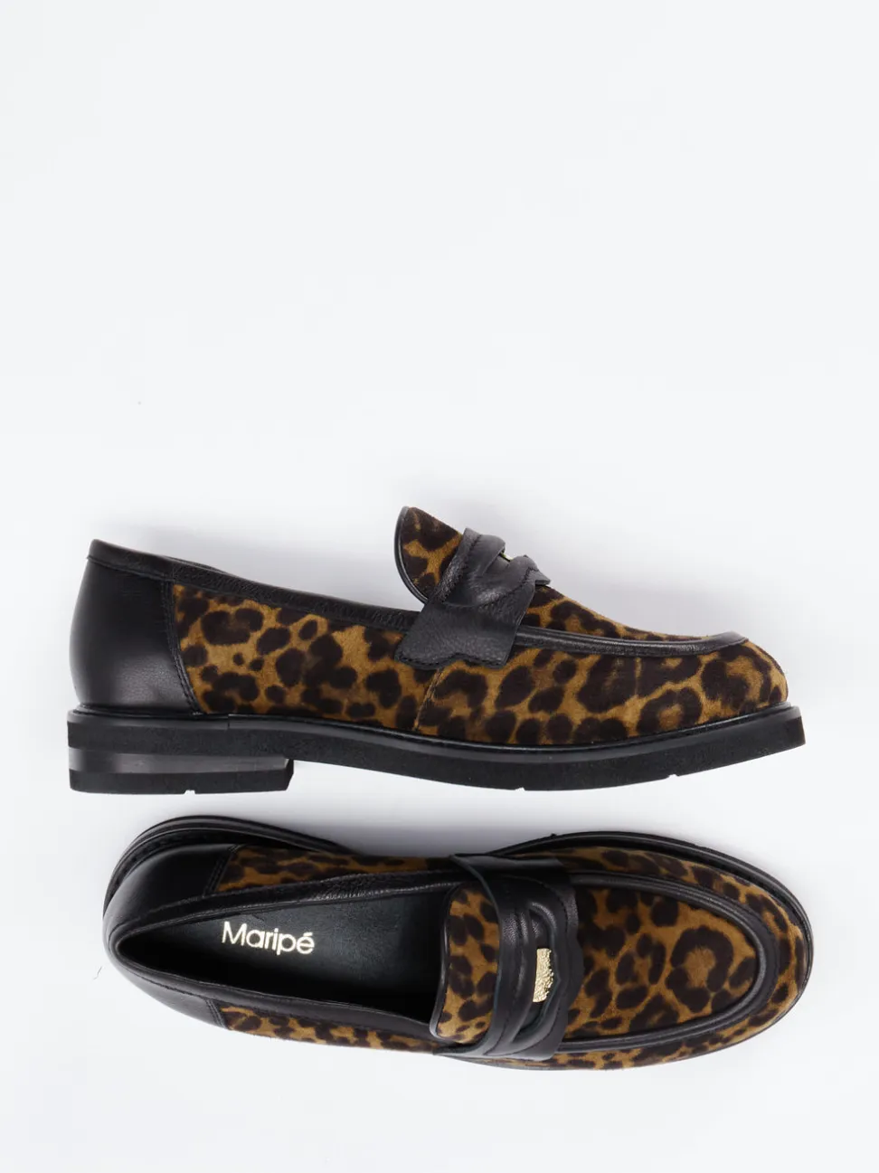 Maripé – Loafer aus Fell mit Leoprint